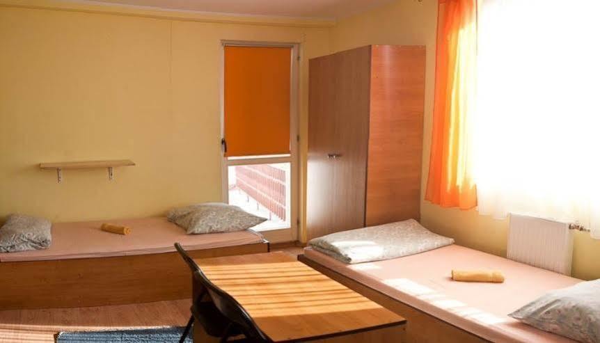 Justhostel Гданьск Экстерьер фото